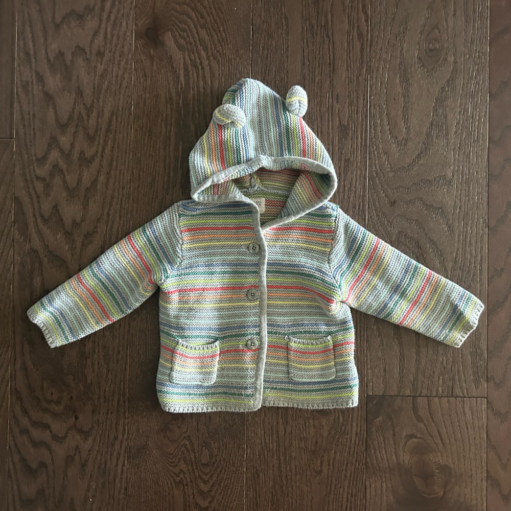 Gap Size 6-12 month Baby Sweater
